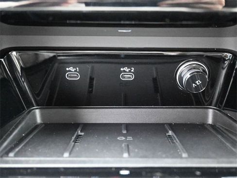 Certified 2025 Audi Q5 Premium Plus w/ Premium Plus image 23