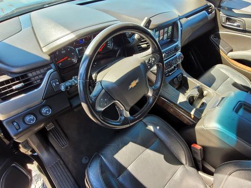 Used 2019 Chevrolet Tahoe LS AWD/4WD image 41