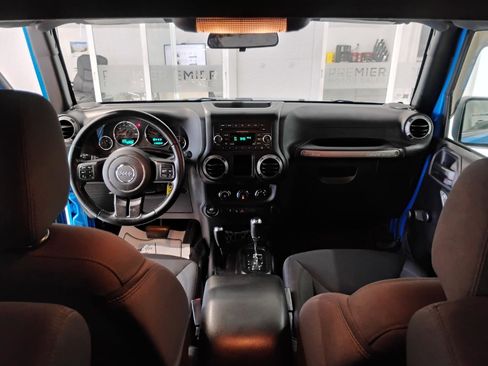 Used 2015 Jeep Wrangler Sport AWD/4WD image 45