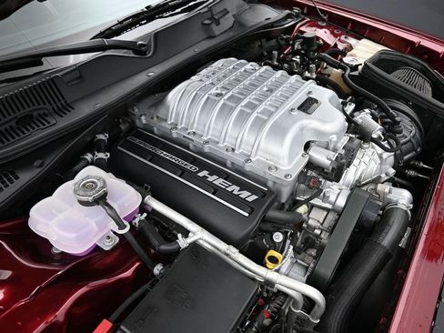 Used 2019 Dodge Challenger SRT Hellcat Redeye RWD image 13