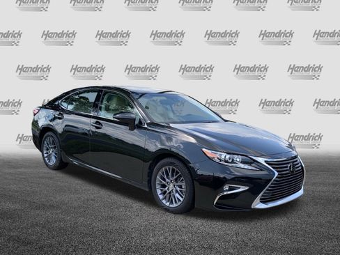 Used 2018 Lexus ES 350 w/ Navigation System Package FWD image 2