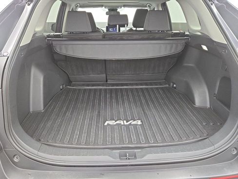 Certified 2025 Toyota RAV4 XLE w/ Convenience Package FWD image 25