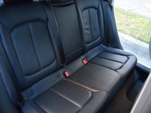 Used 2016 Audi A3 e-tron Premium image 53