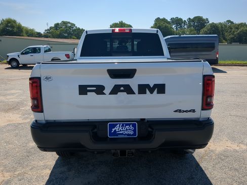New 2026 RAM 2500 Tradesman AWD/4WD image 4