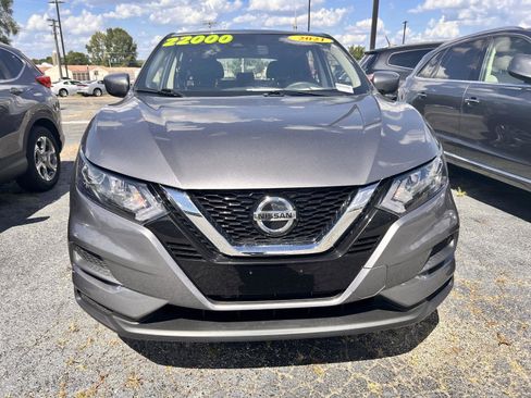 Used 2021 Nissan Rogue Sport S image 3