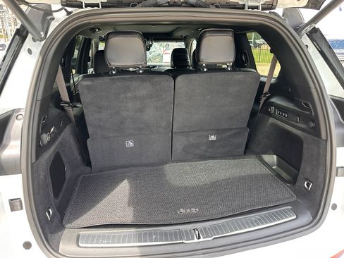 Used 2024 Jeep Grand Cherokee L Summit image 33