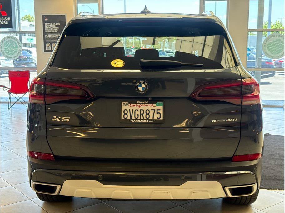 Used 2021 BMW X5 xDrive40i w/ Premium Package AWD/4WD image 7