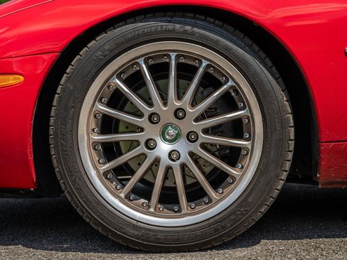Used 1999 Jaguar XK8 Convertible RWD image 40