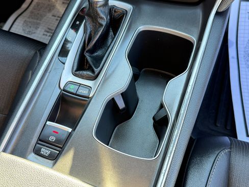Used 2019 Honda Accord Sport image 45