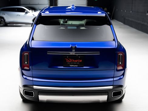 Used 2019 Rolls-Royce Cullinan AWD/4WD image 26