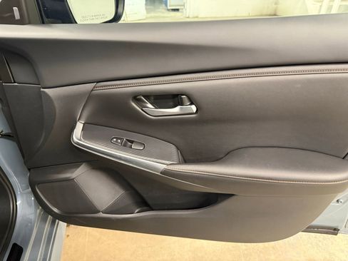 Used 2024 Nissan Sentra SR FWD image 24