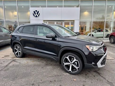 New 2026 Volkswagen Taos SEL AWD/4WD image 1