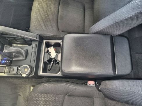 Certified 2025 Toyota 4Runner SR5 AWD/4WD image 21