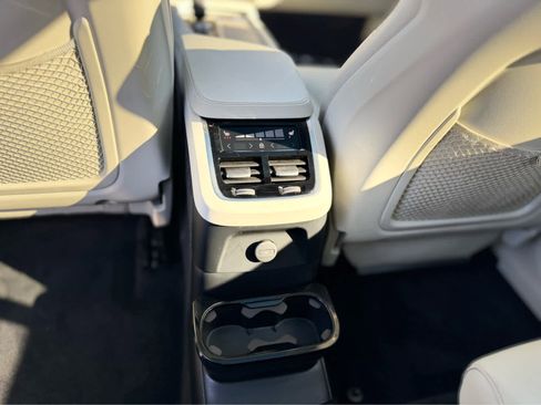 Used 2023 Volvo XC90 T8 Plus w/ Protection Package Premier image 24
