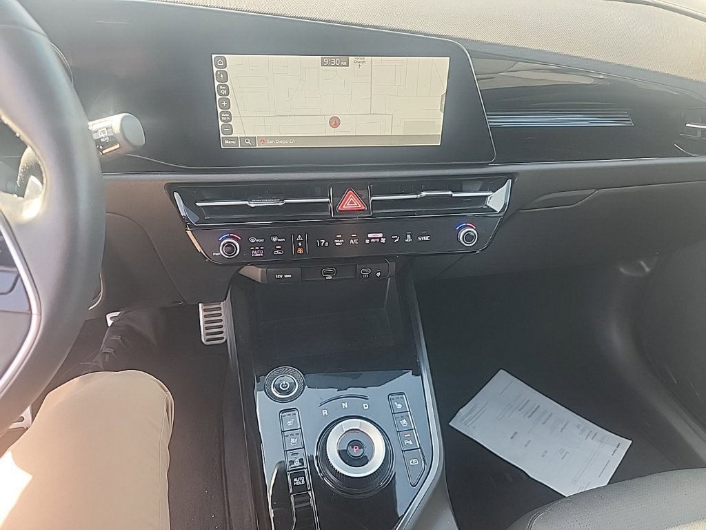 Used 2023 Kia Niro Wave FWD image 23