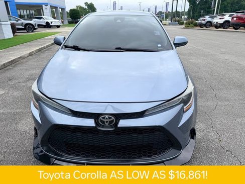 Used 2020 Toyota Corolla LE FWD image 17