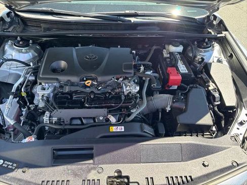 Certified 2021 Toyota Camry SE FWD image 17