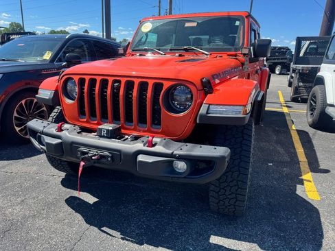 Used 2023 Jeep Gladiator Rubicon w/ LED Lighting Group AWD/4WD image 5
