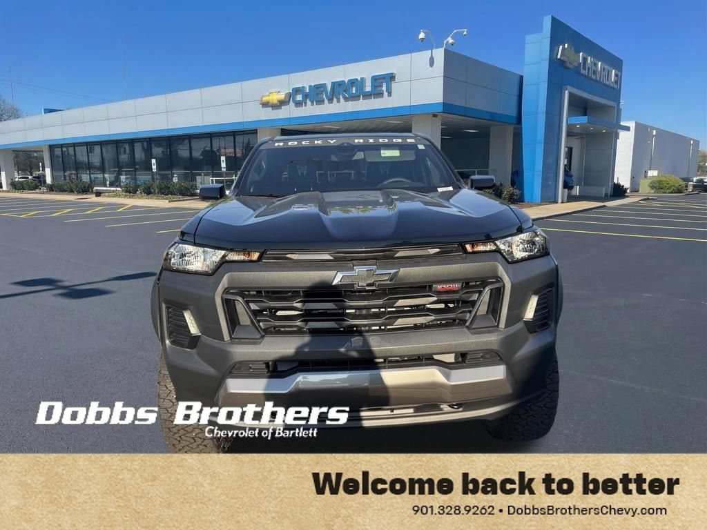 New 2026 Chevrolet Colorado Trail Boss AWD/4WD image 2