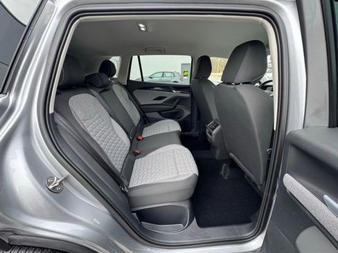 New 2025 Volkswagen Tiguan S AWD/4WD image 20
