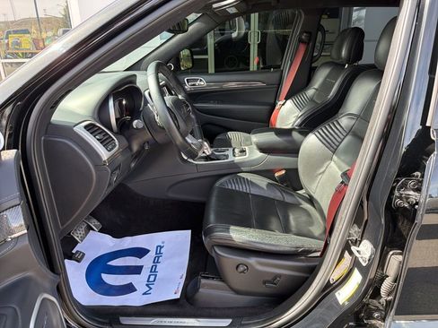 Used 2018 Jeep Grand Cherokee Trackhawk image 15