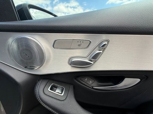 Used 2019 Mercedes-Benz GLC 300 image 43