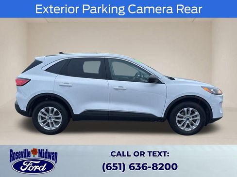 Used 2022 Ford Escape SE w/ Cold Weather Package image 9