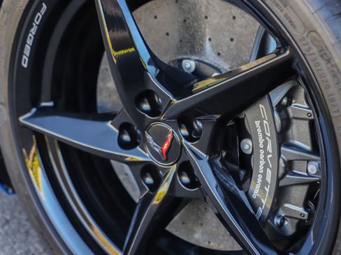 Used 2025 Chevrolet Corvette E-Ray AWD/4WD image 15