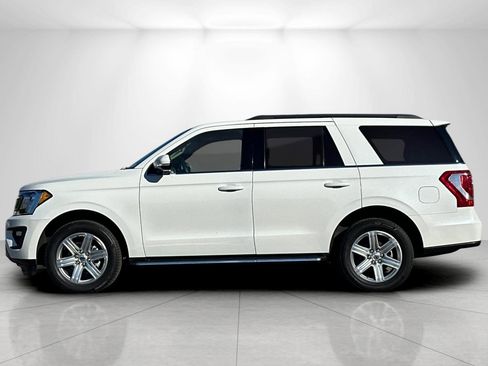 Used 2020 Ford Expedition XLT w/ Equipment Group 202A image 6