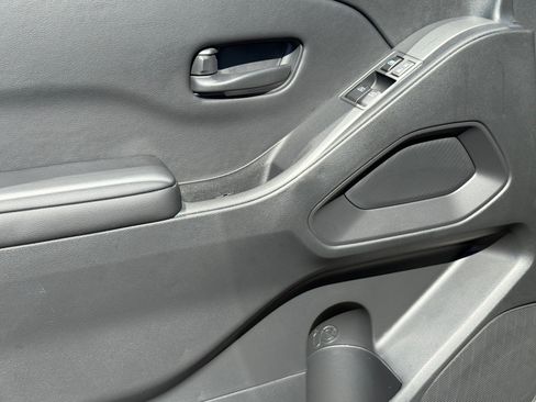 New 2026 Nissan Frontier S image 18