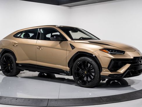 Used 2024 Lamborghini Urus S image 43