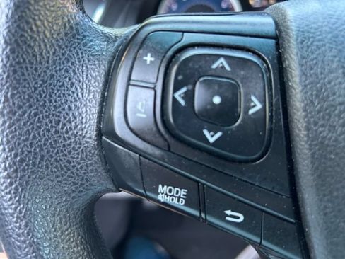 Used 2016 Toyota Camry LE FWD image 22