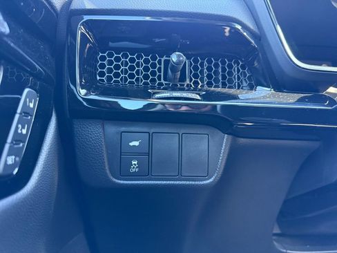 Used 2024 Honda CR-V EX-L image 21