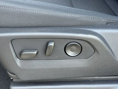 New 2026 Chevrolet Silverado 2500 LT w/ Texas Edition image 25