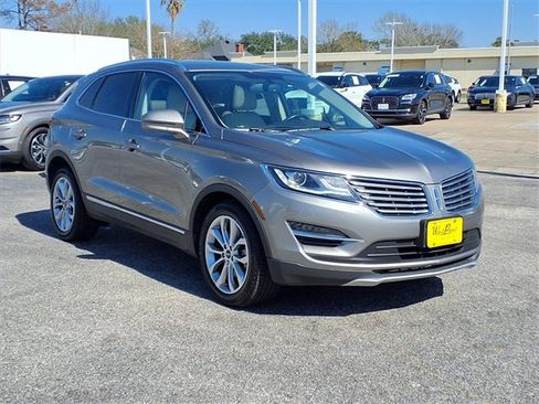 Used 2017 Lincoln MKC Select w/ Select Plus Package image 21