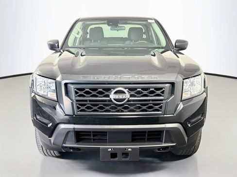 Used 2022 Nissan Frontier S w/ Technology Package AWD/4WD image 2