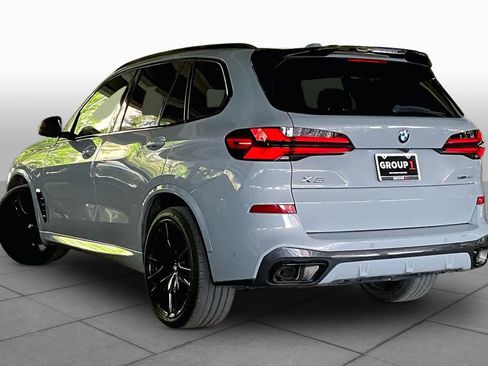 Used 2024 BMW X5 xDrive40i w/ M Sport Package AWD/4WD image 11