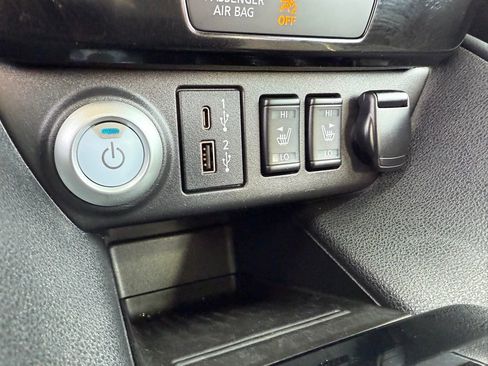 Certified 2023 Nissan Leaf SV Plus image 24