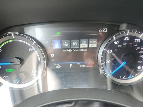 Certified 2025 Toyota Highlander XLE AWD/4WD image 14