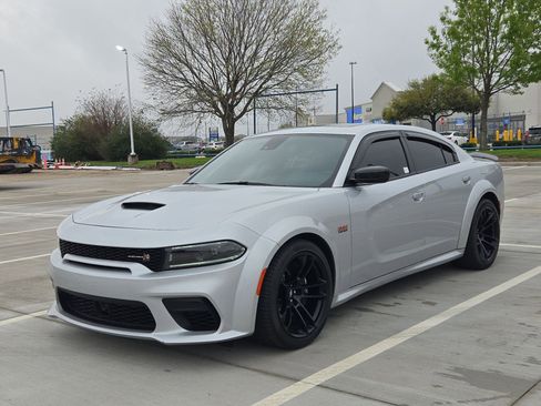 Used 2023 Dodge Charger Scat Pack image 9