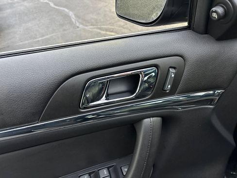 Used 2011 Lincoln MKS AWD w/ 201A Rapid Spec Order Code image 12