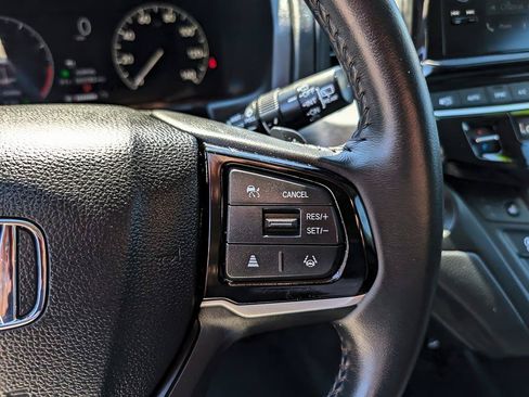 Used 2025 Honda Odyssey EX-L image 14