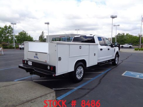 Used 2021 Ford F350 XLT AWD/4WD image 7