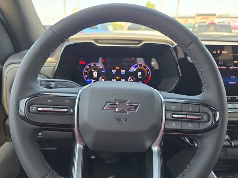 New 2026 Chevrolet Colorado ZR2 AWD/4WD image 18