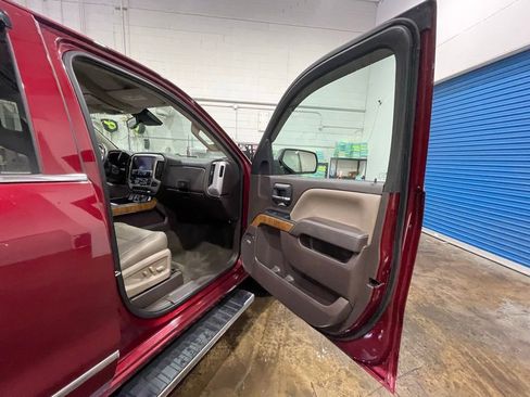 Used 2017 GMC Sierra 1500 SLT AWD/4WD image 23