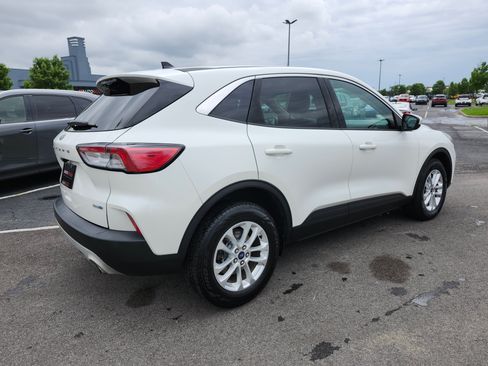 Used 2020 Ford Escape SE AWD/4WD image 16