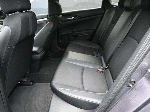 Used 2019 Honda Civic Sport image 7