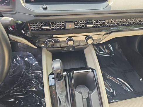 Used 2024 Honda Accord EX-L image 22
