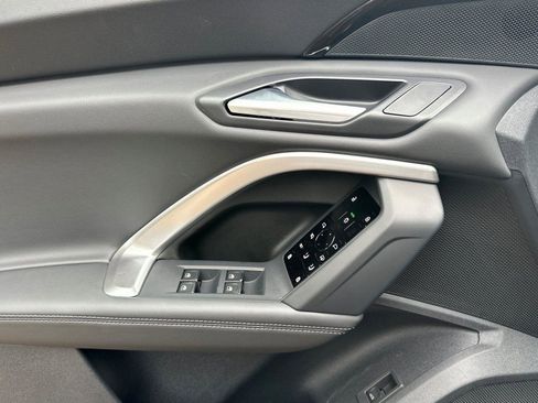 New 2025 Audi Q5 Premium image 10