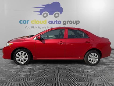 Used 2010 Toyota Corolla LE FWD image 2